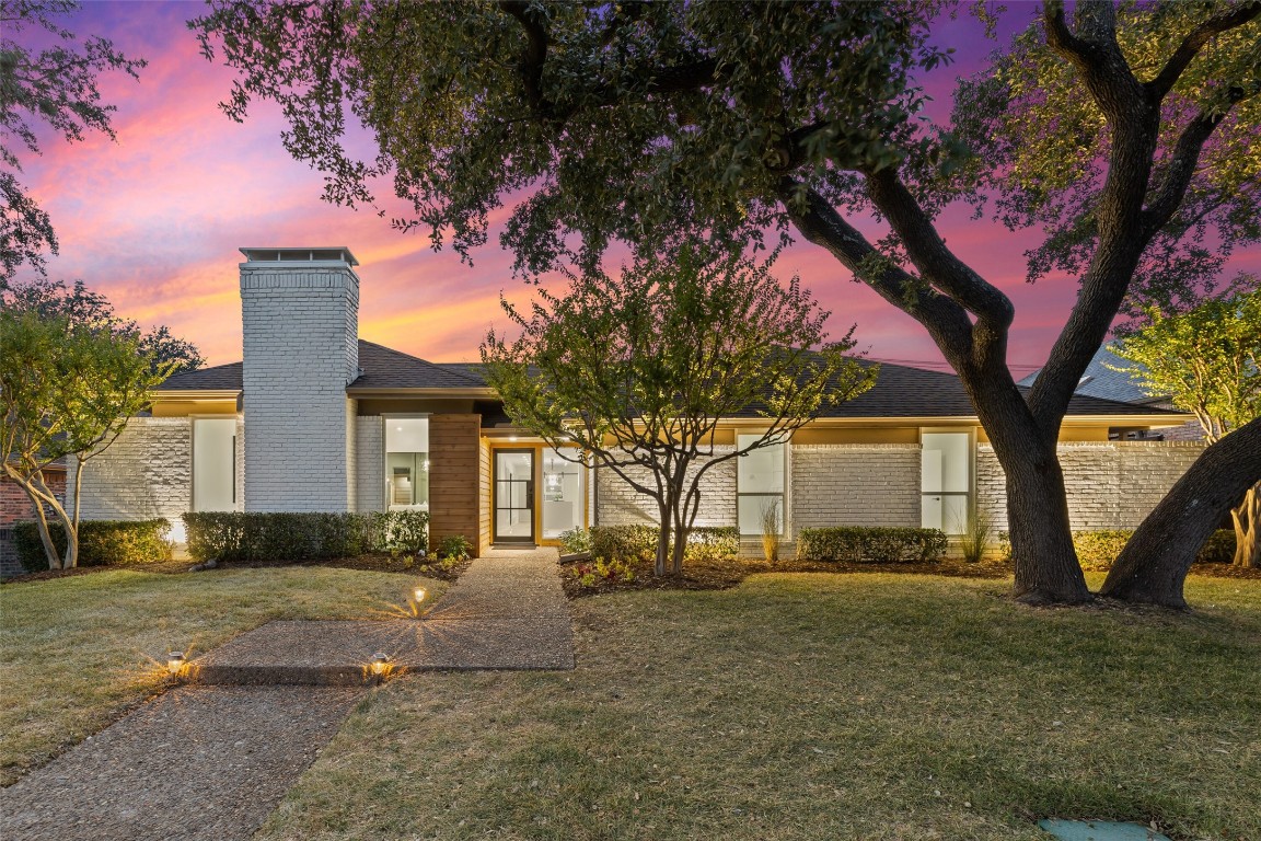 16106 Shadybank Drive Dallas TX 75248