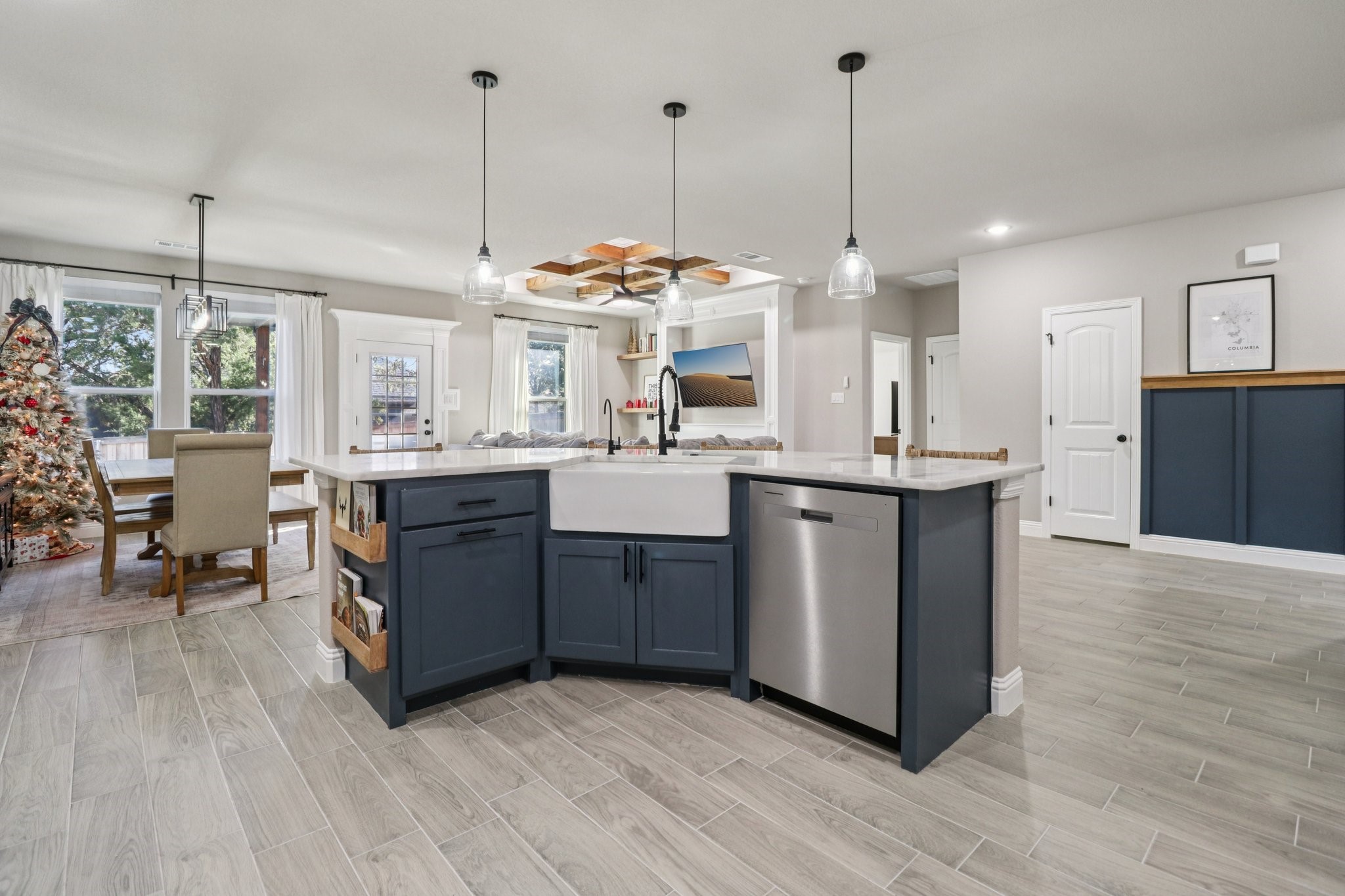 2503 Smokerise Trail Granbury TX 76048