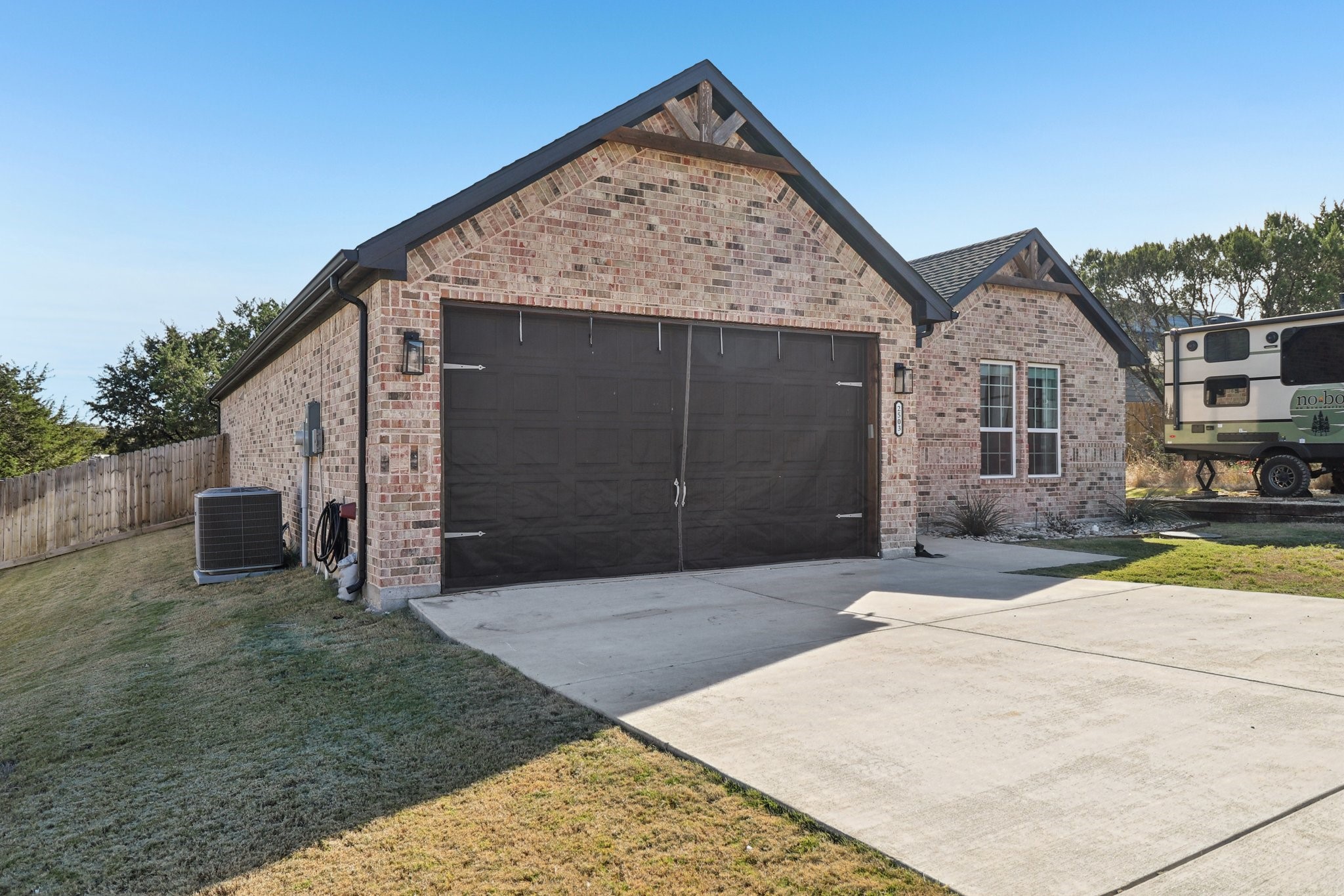 2503 Smokerise Trail Granbury TX 76048