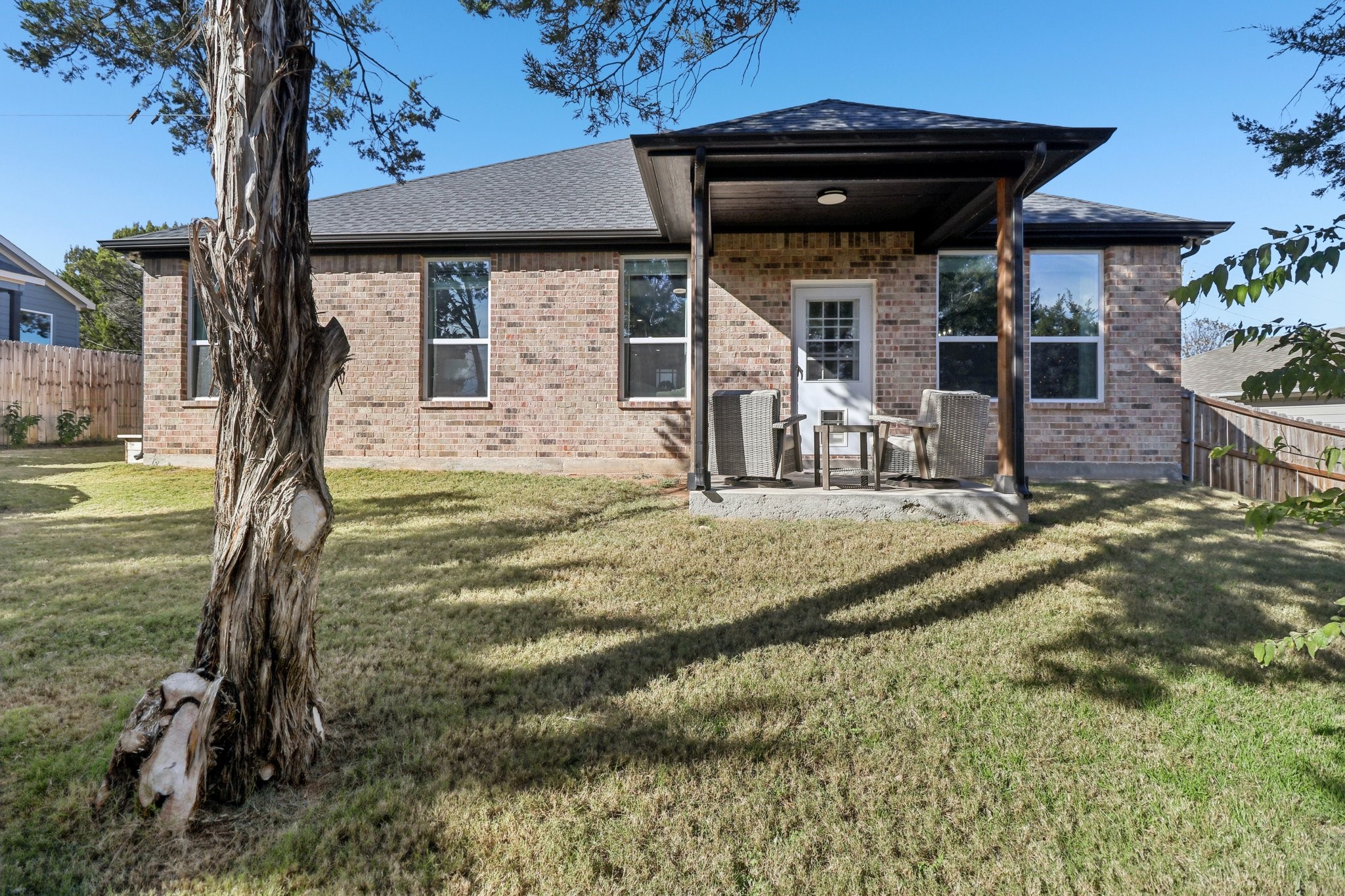 2503 Smokerise Trail Granbury TX 76048