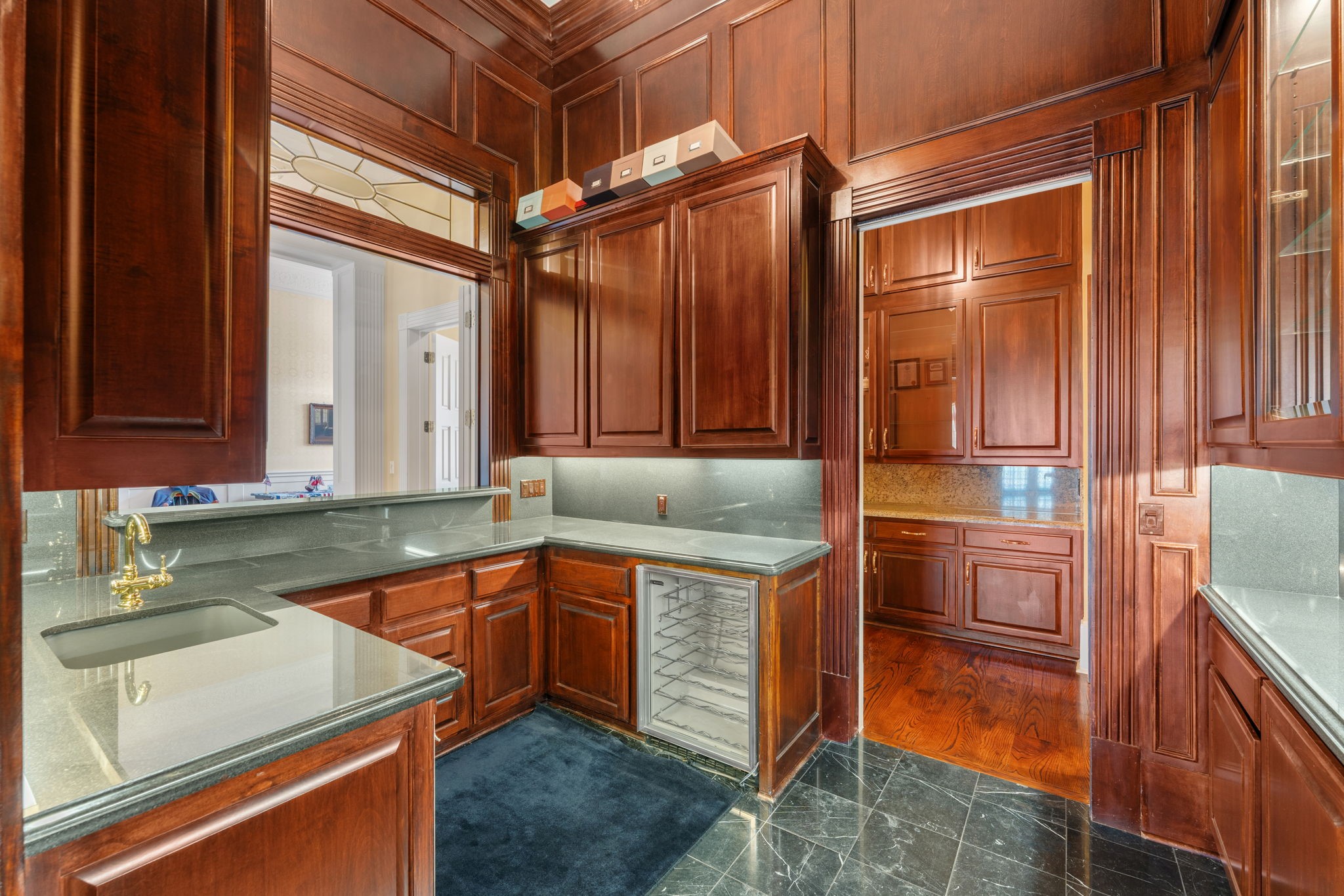 2300 Panorama Arlington TX 76016