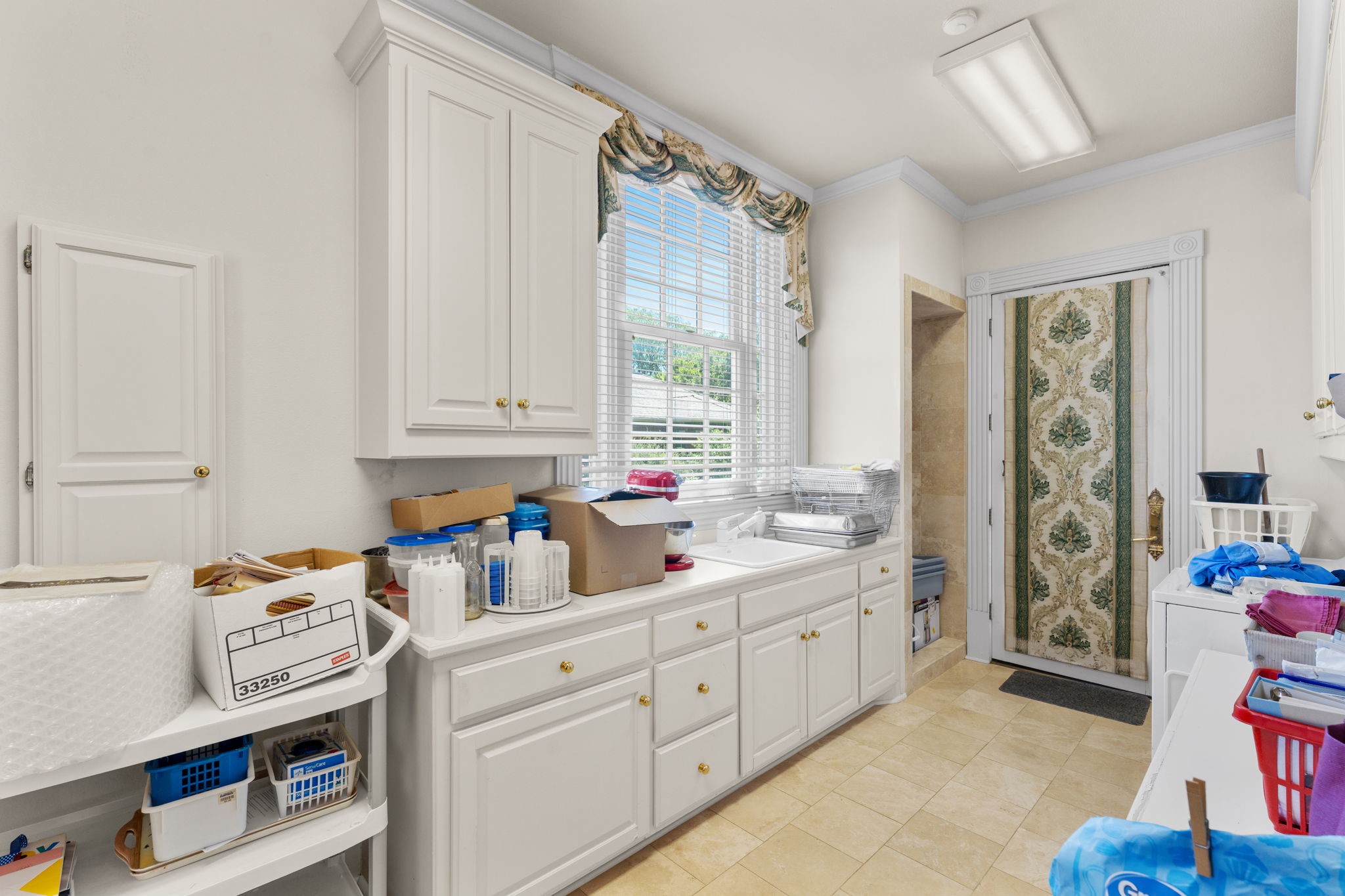 2300 Panorama Arlington TX 76016