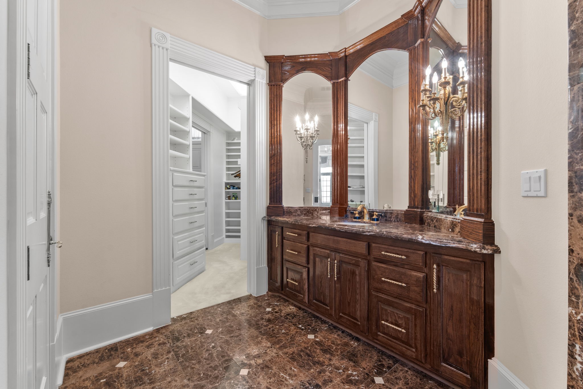 2300 Panorama Arlington TX 76016