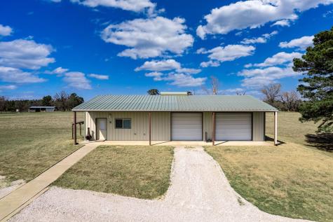 401 An County Road 138 Elkhart TX 75839
