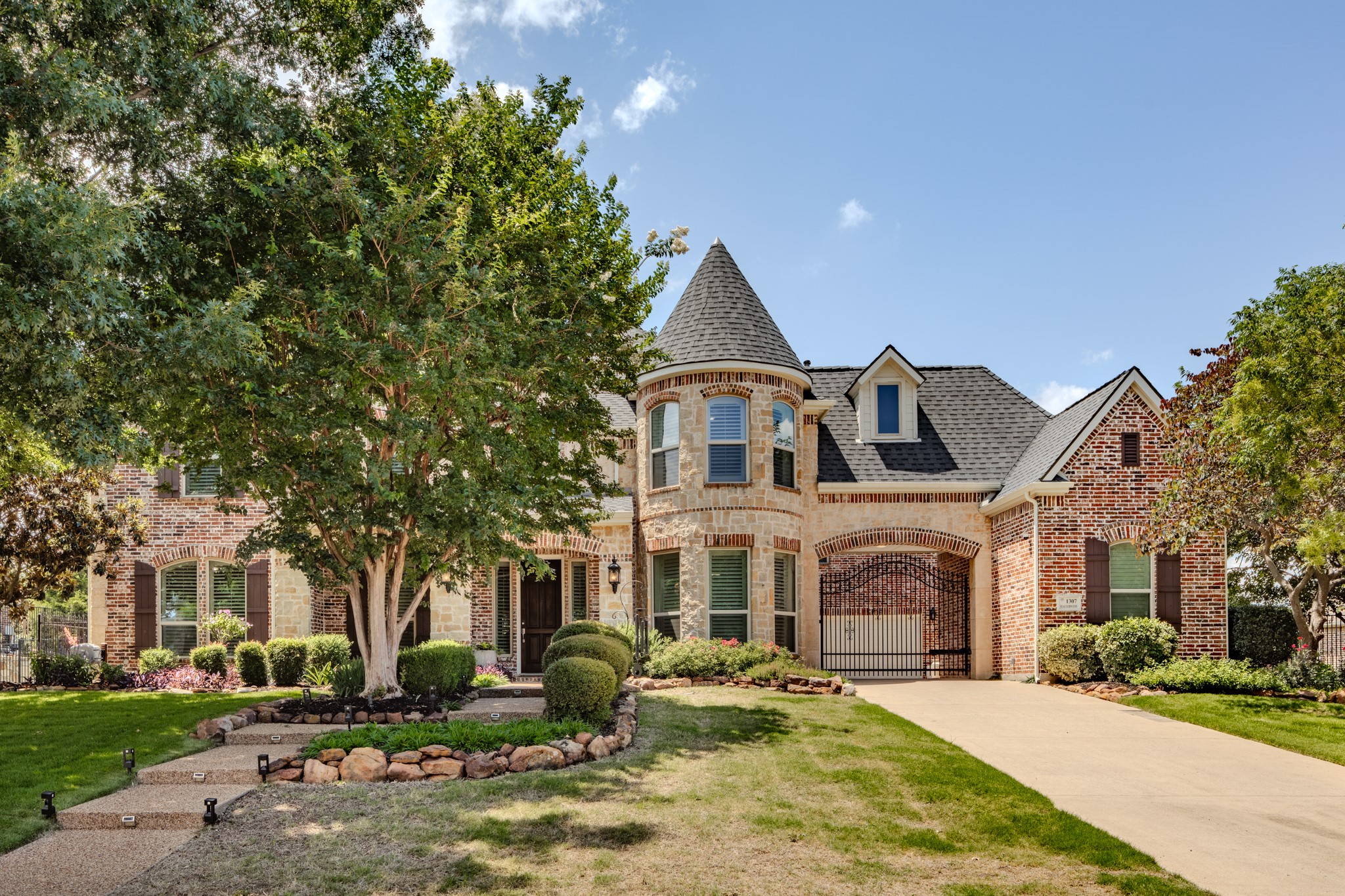 1307 Featherwood Drive Murphy TX 75094