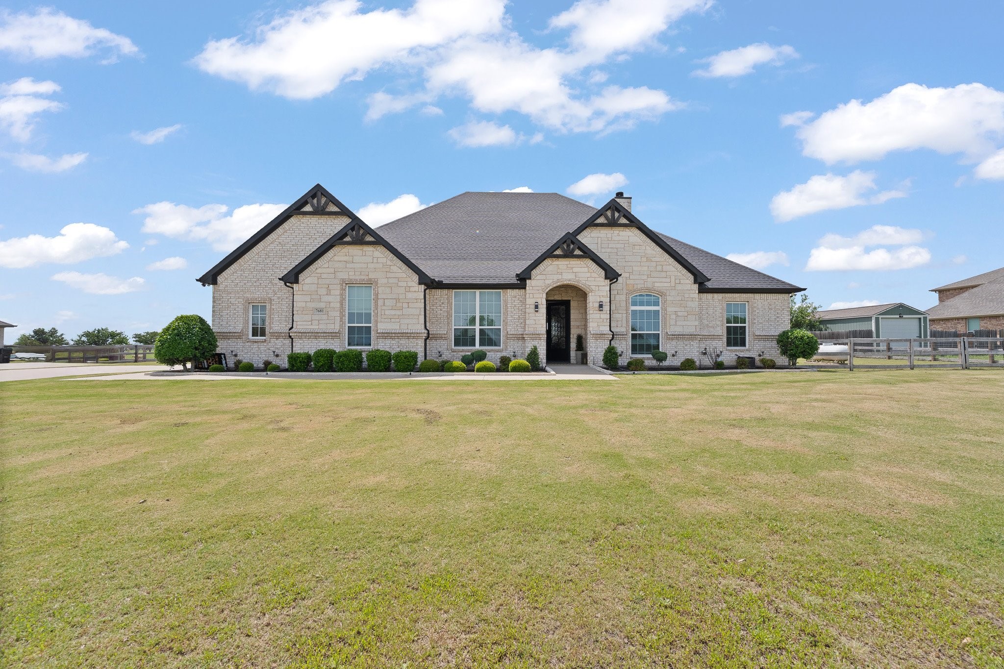 7681 County Road 1009 Godley TX 76044