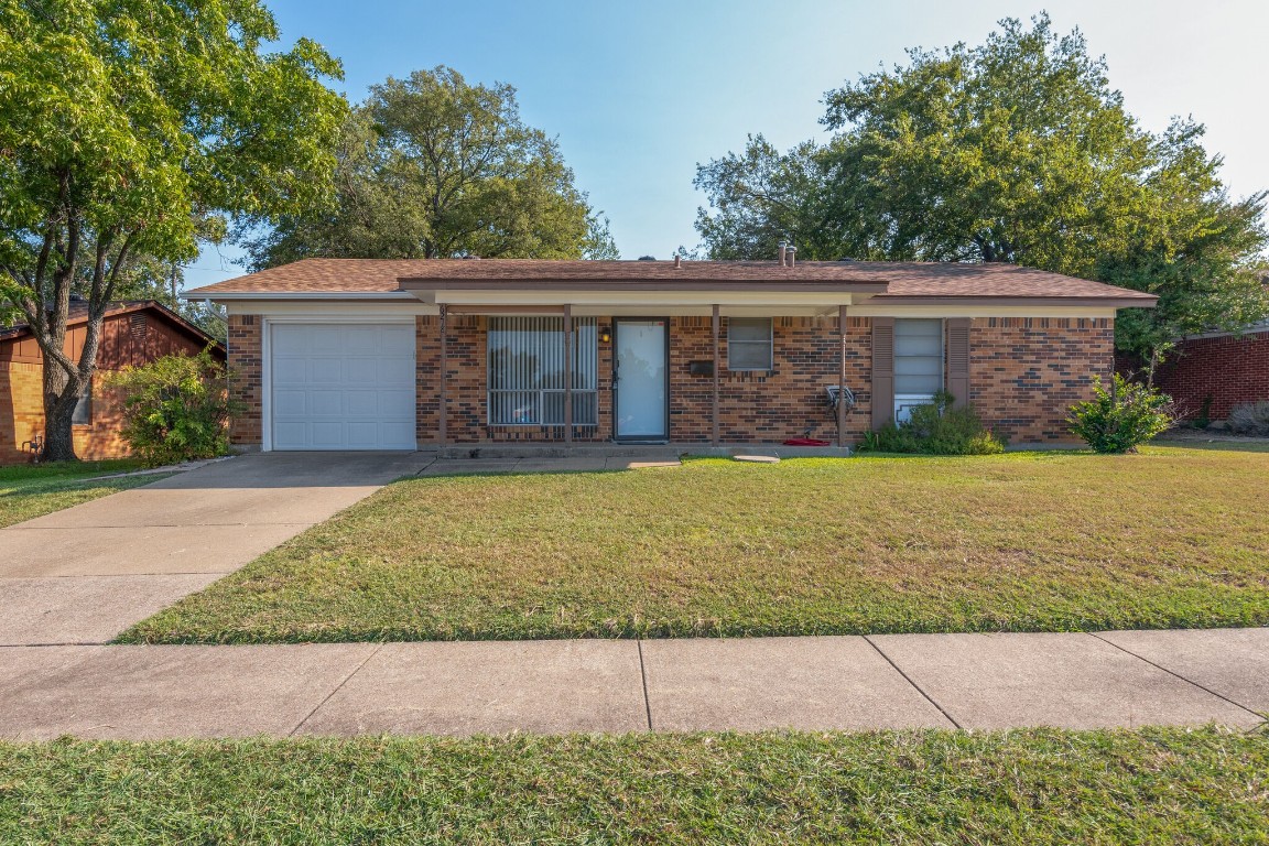 6218 Shadydell Drive Fort Worth TX 76135