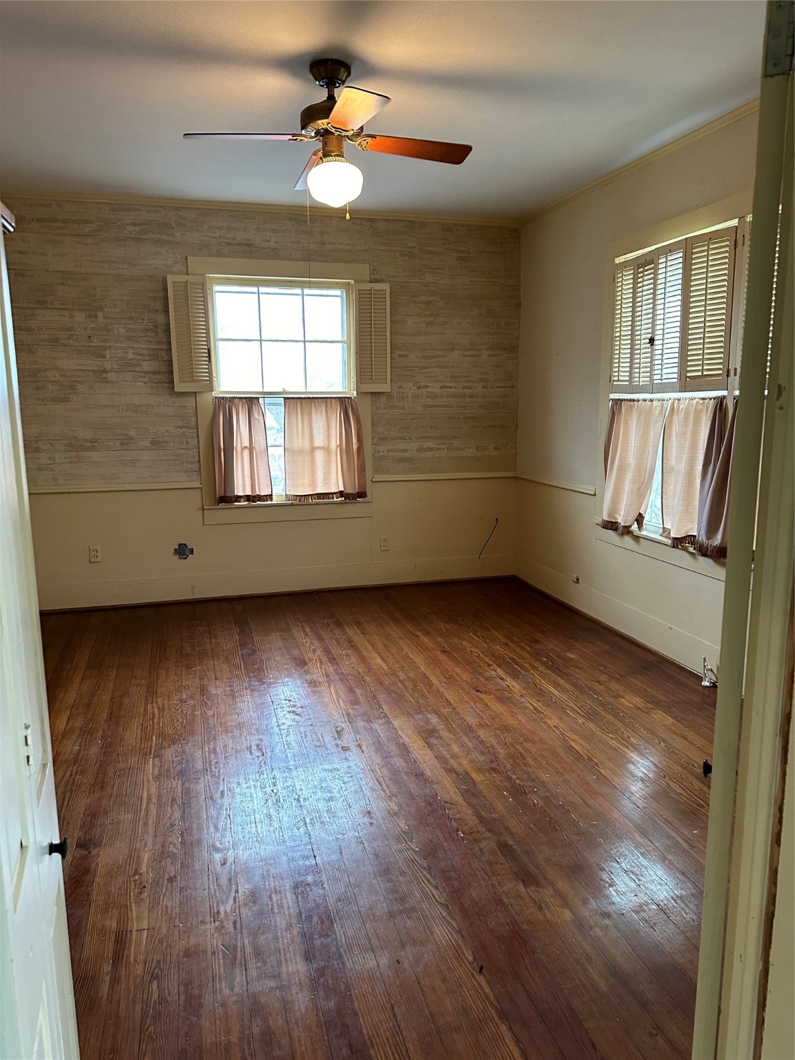 509 E Main Street Mexia TX 76667