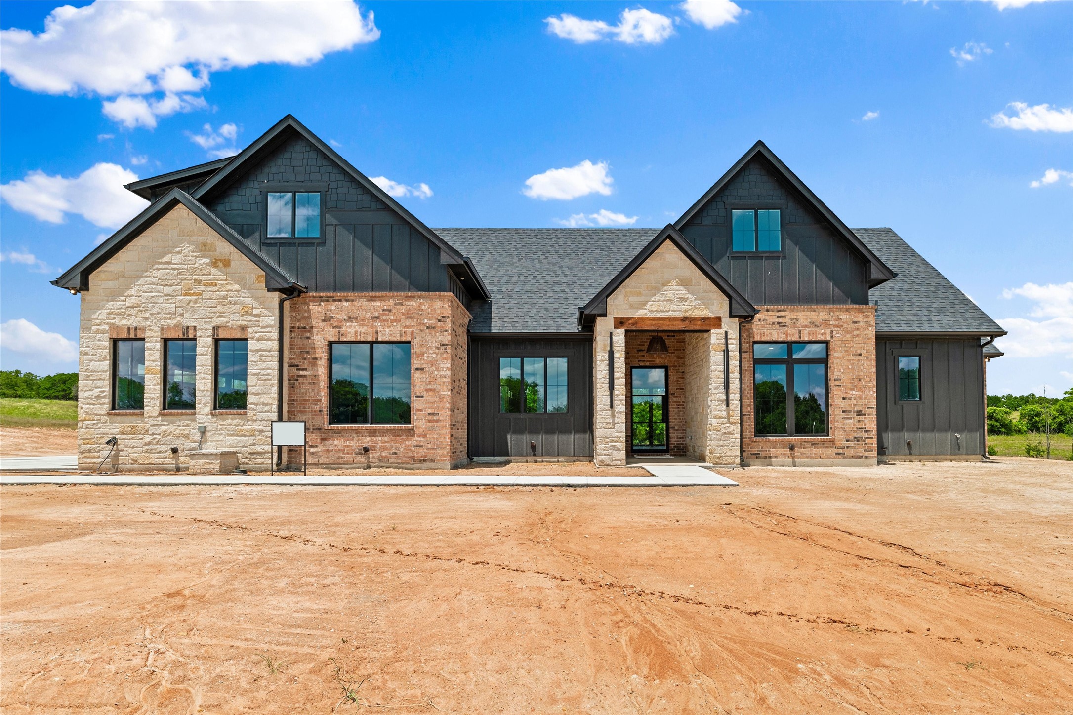 210 Kilkenny Road Poolville TX 76487