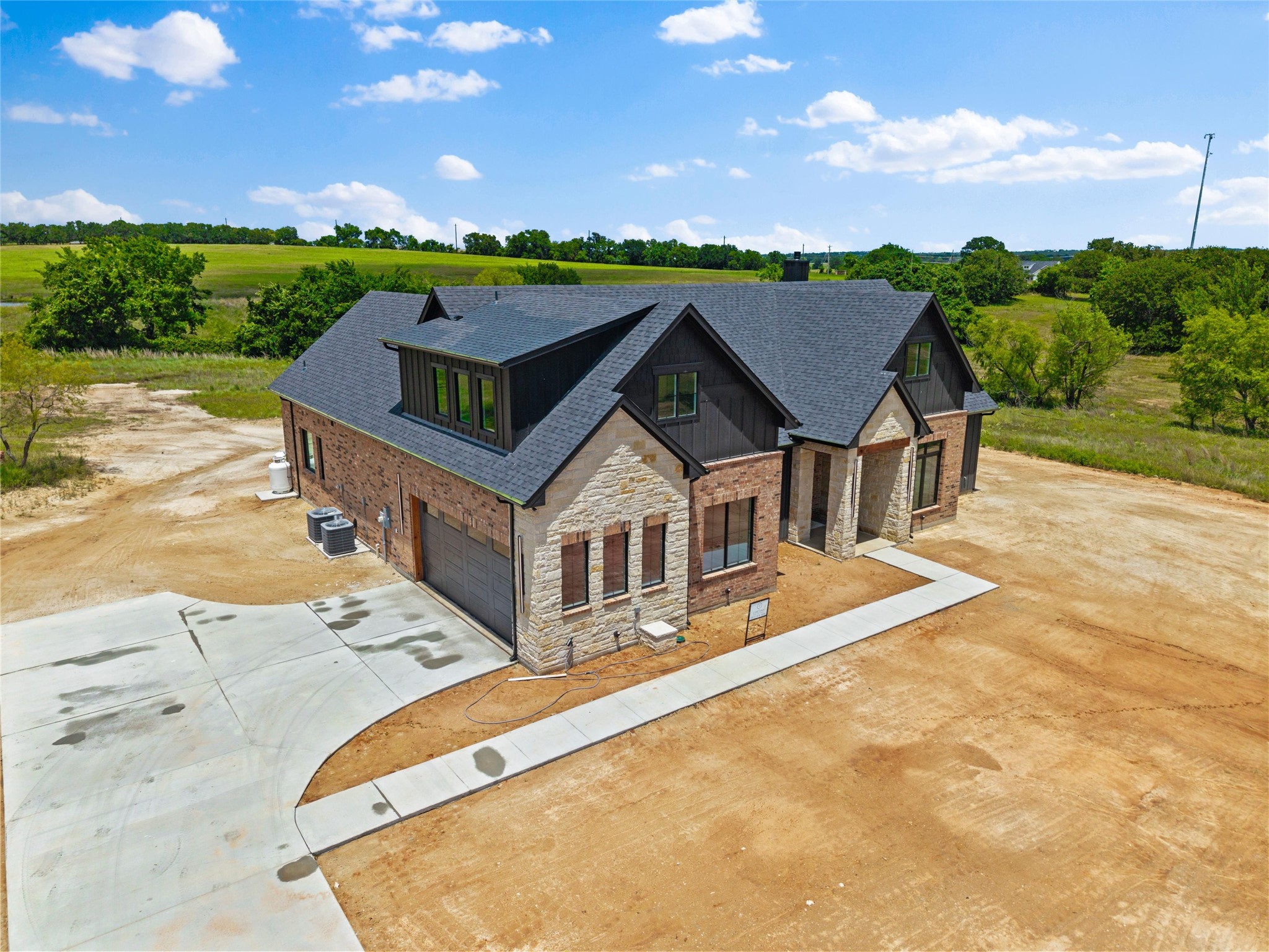 210 Kilkenny Road Poolville TX 76487