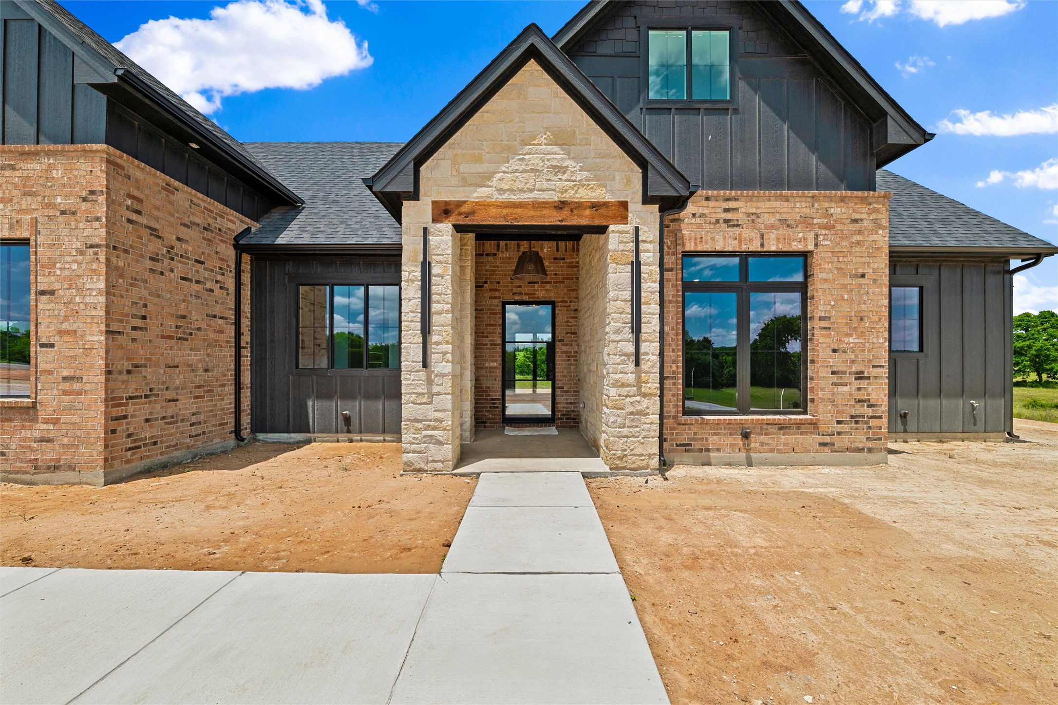 210 Kilkenny Road Poolville TX 76487