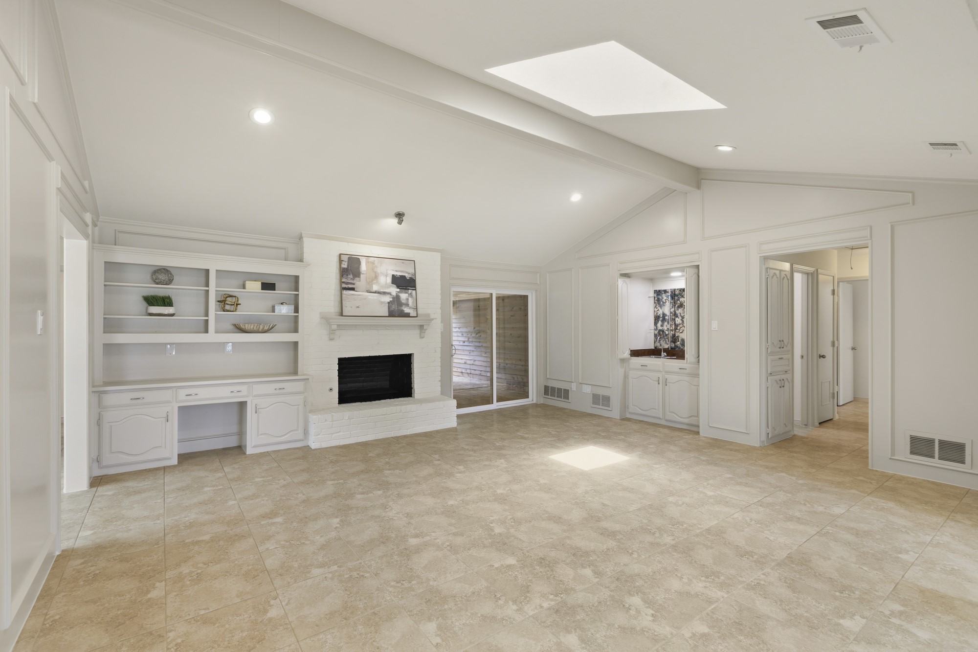 242 Woodcrest Drive Richardson TX 75080