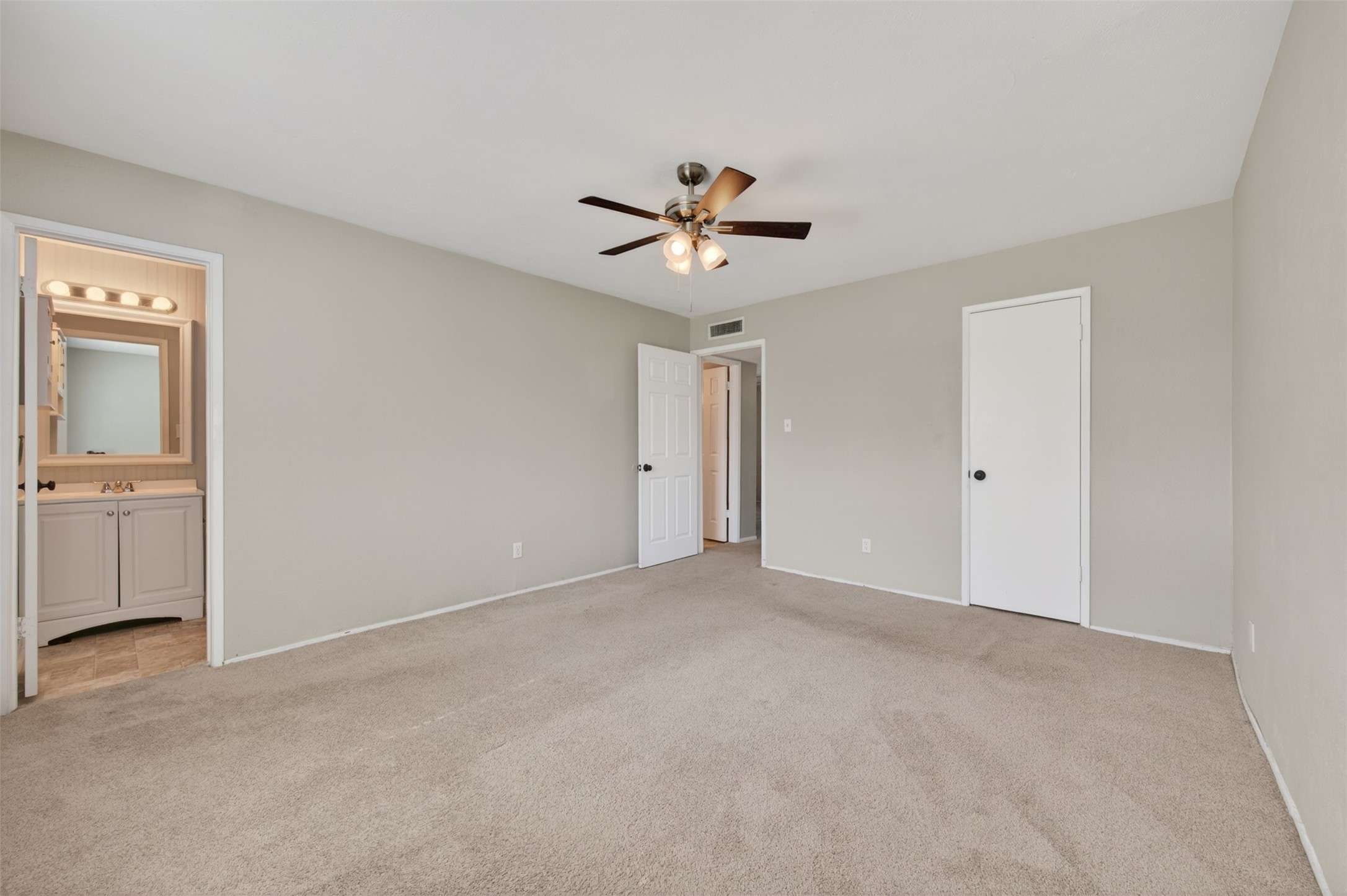 2308 Foxglen Court Fort Worth TX 76131