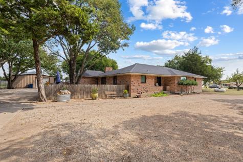 804 Lark Lane Oak Leaf TX 75154