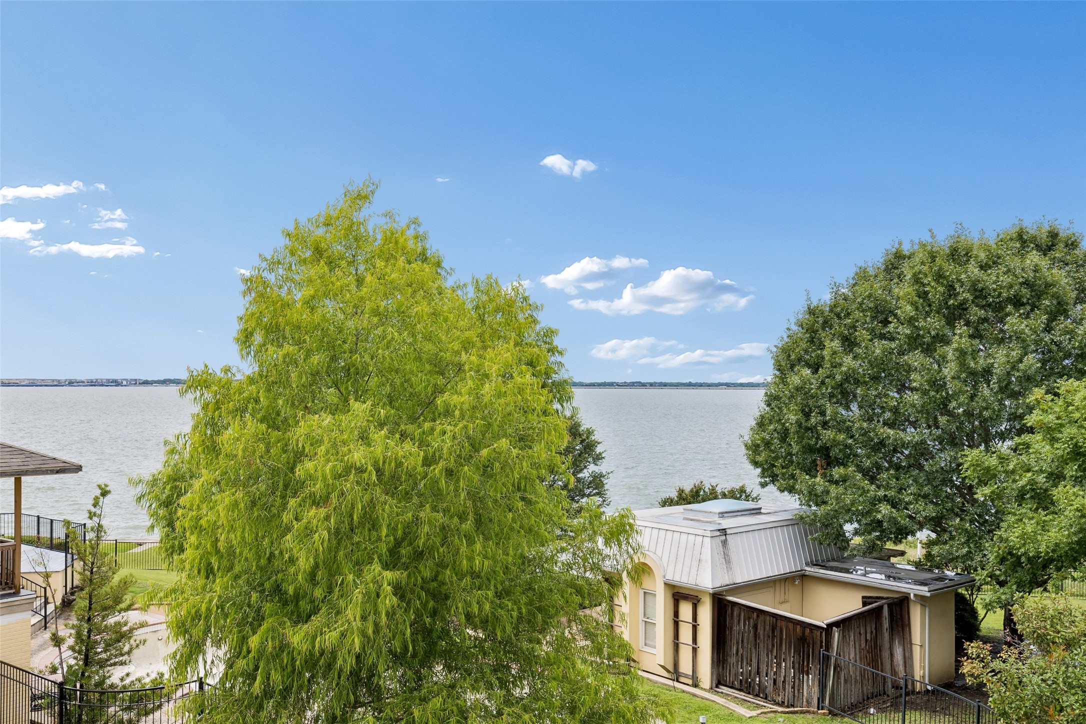 4 Eastshore Road Heath TX 75032