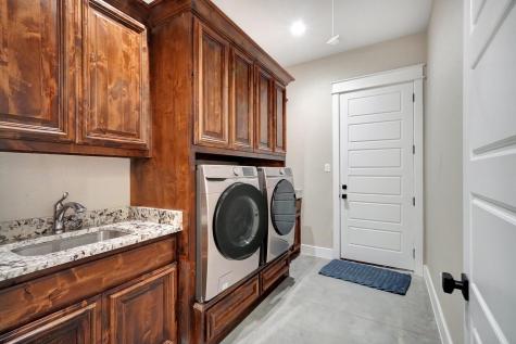 516 W Spring Street Weatherford TX 76086