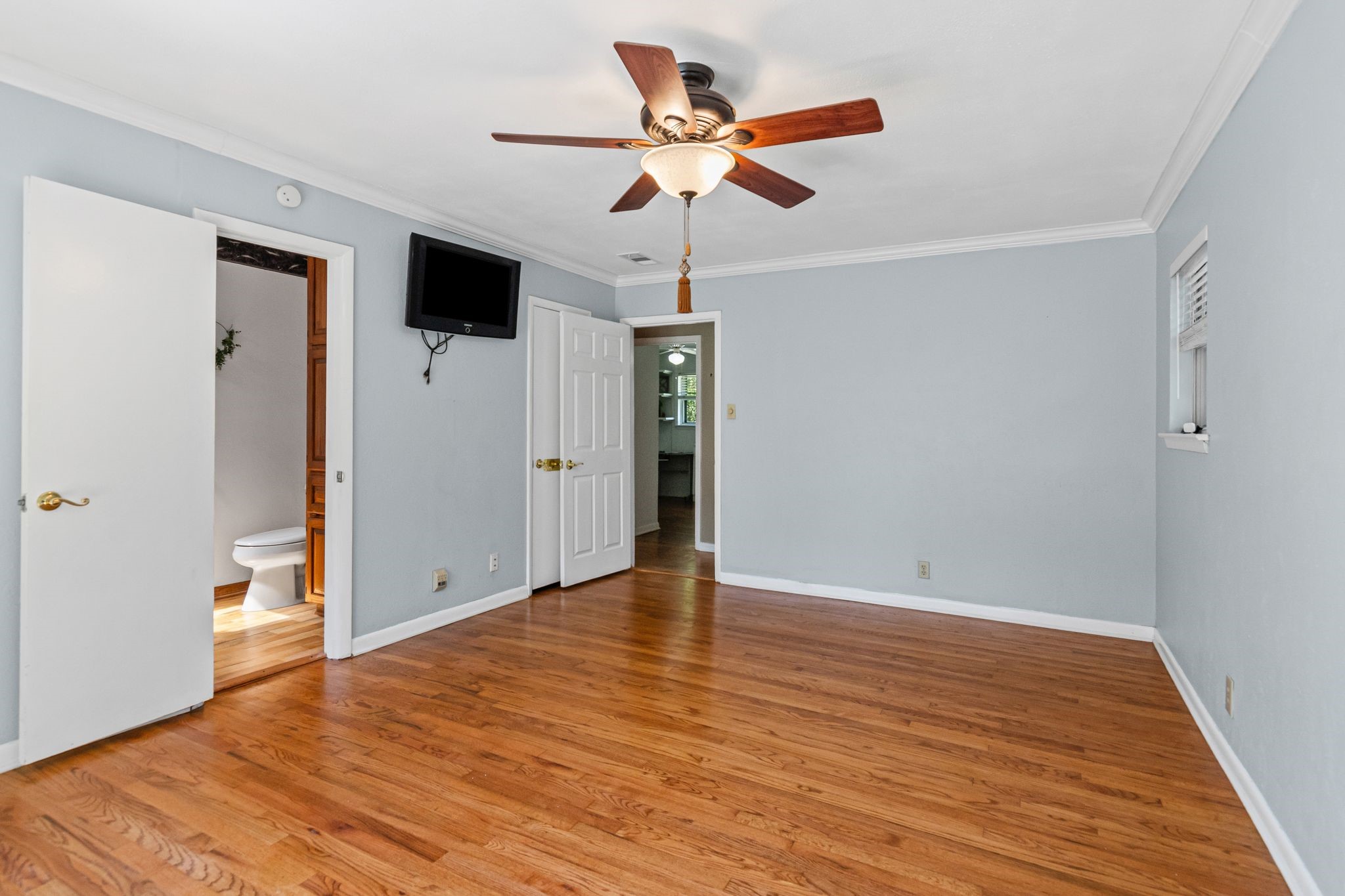 320 Patricia Lane Bedford TX 76022