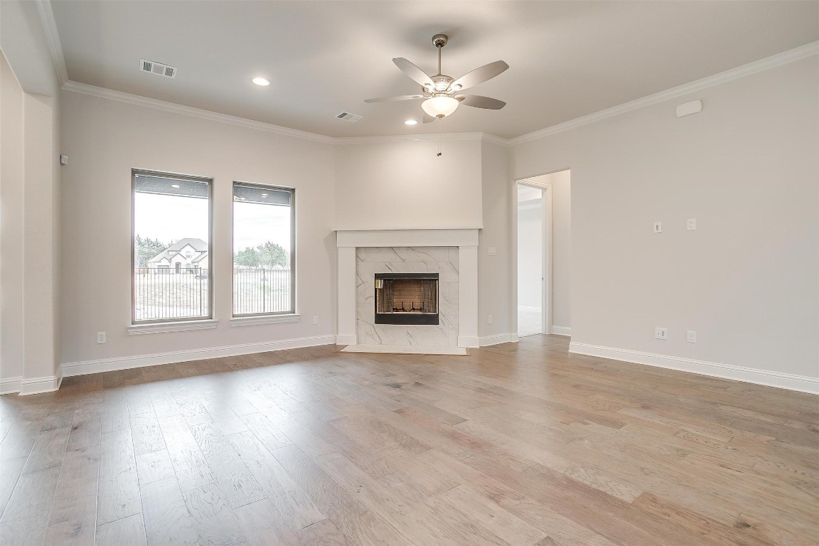 822 Summer Grove Midlothian TX 76065