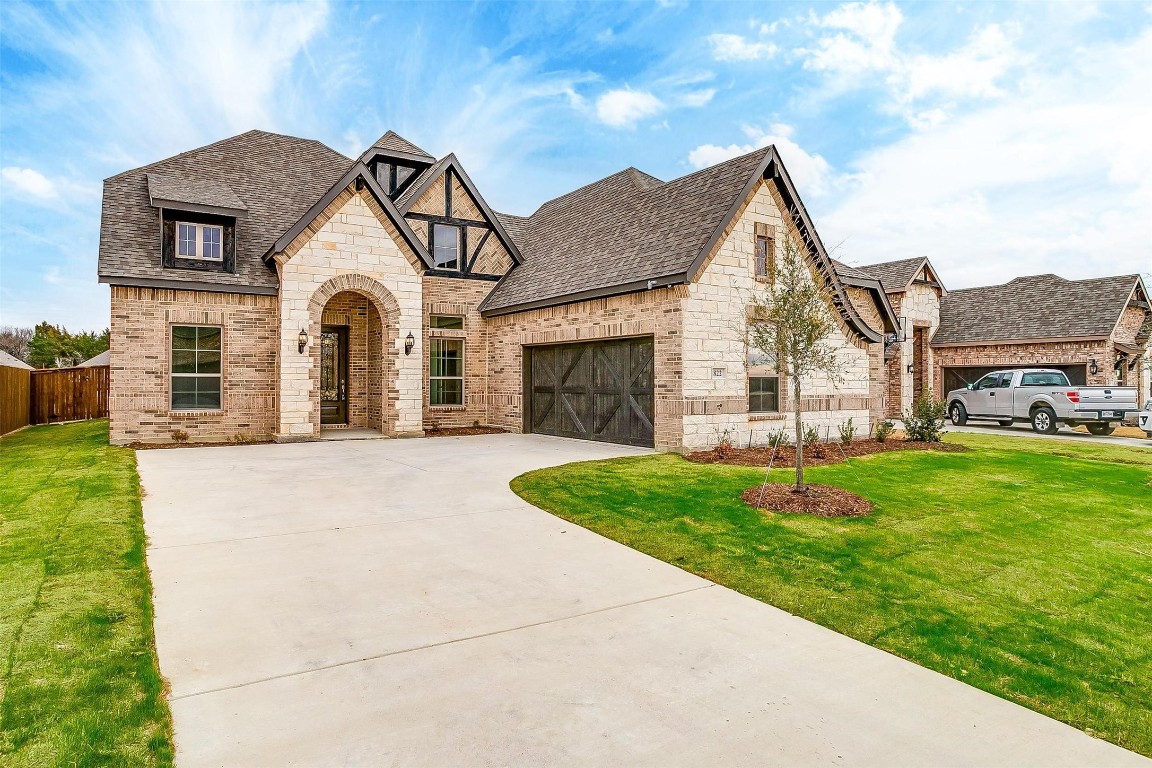 822 Summer Grove Midlothian TX 76065