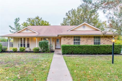 1056 Radisson Drive Hewitt TX 76643