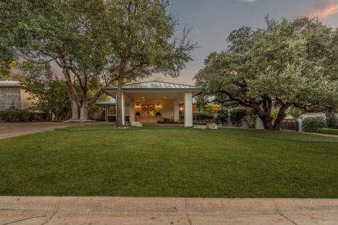 5849 Merrymount Road Westover Hills TX 76107