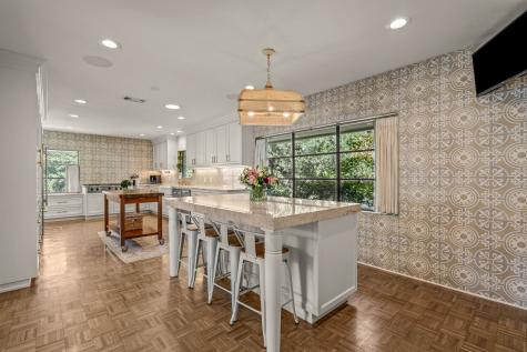 5849 Merrymount Road Westover Hills TX 76107