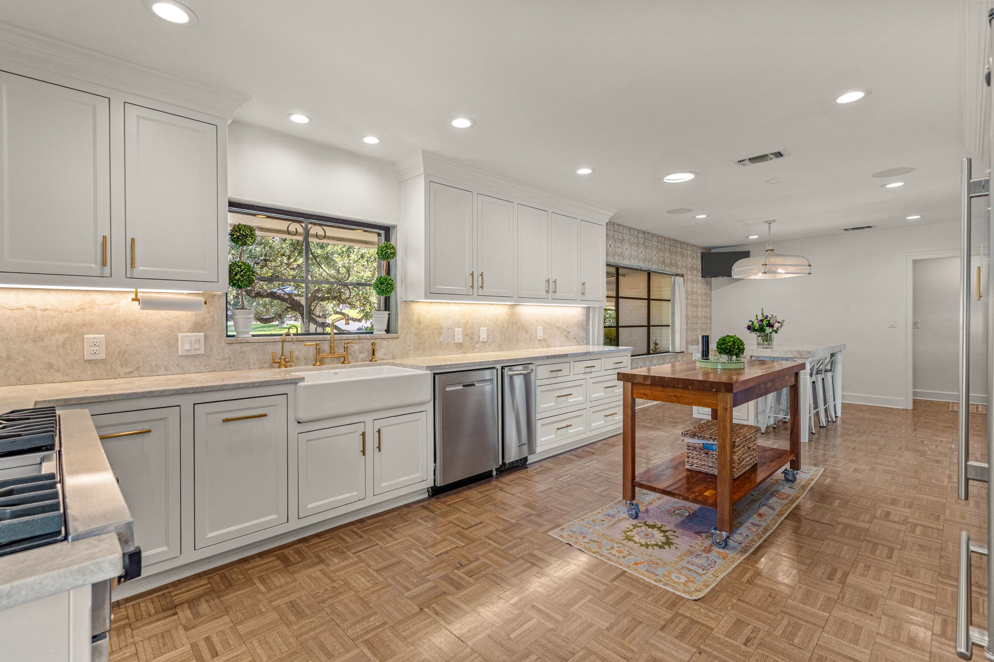 5849 Merrymount Road Westover Hills TX 76107