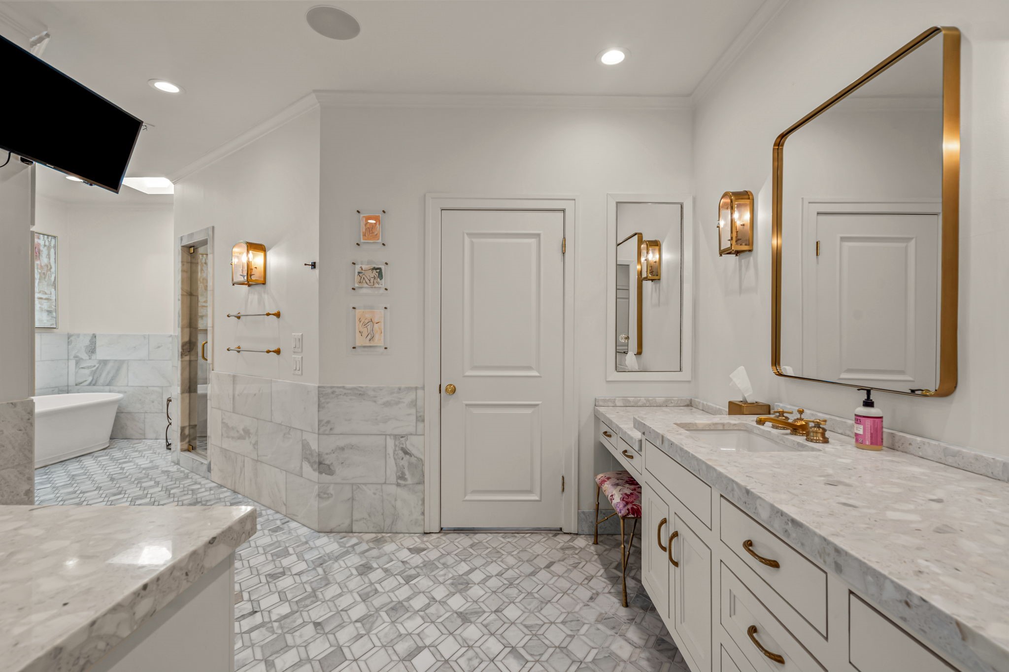 5849 Merrymount Road Westover Hills TX 76107