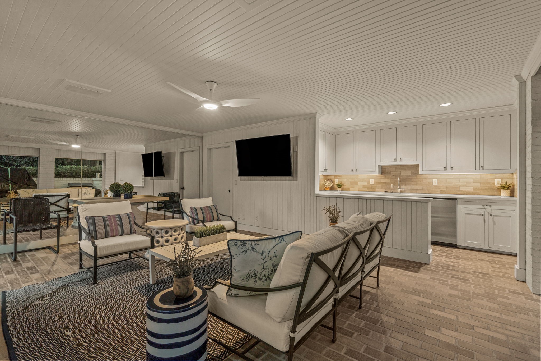 5849 Merrymount Road Westover Hills TX 76107