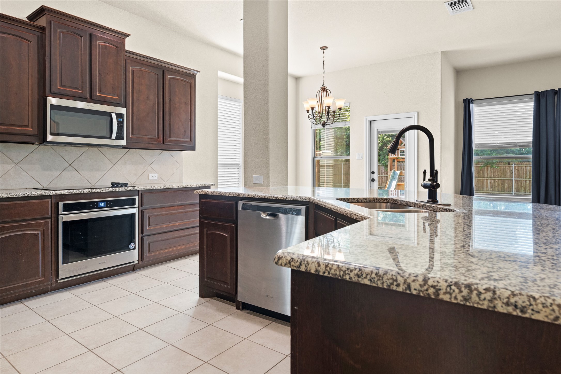 104 Laurel Oak Drive Red Oak TX 75154