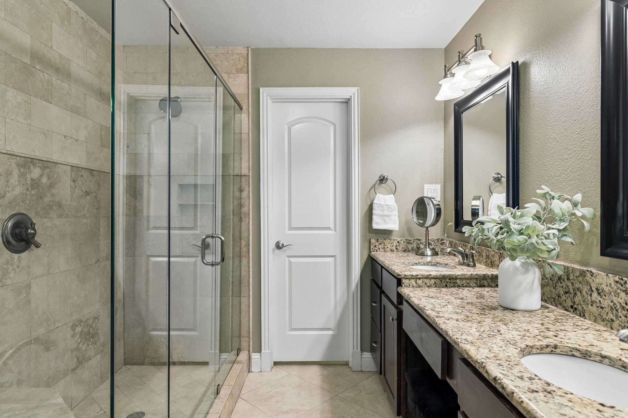 4166 Goodfellow Drive Dallas TX 75229