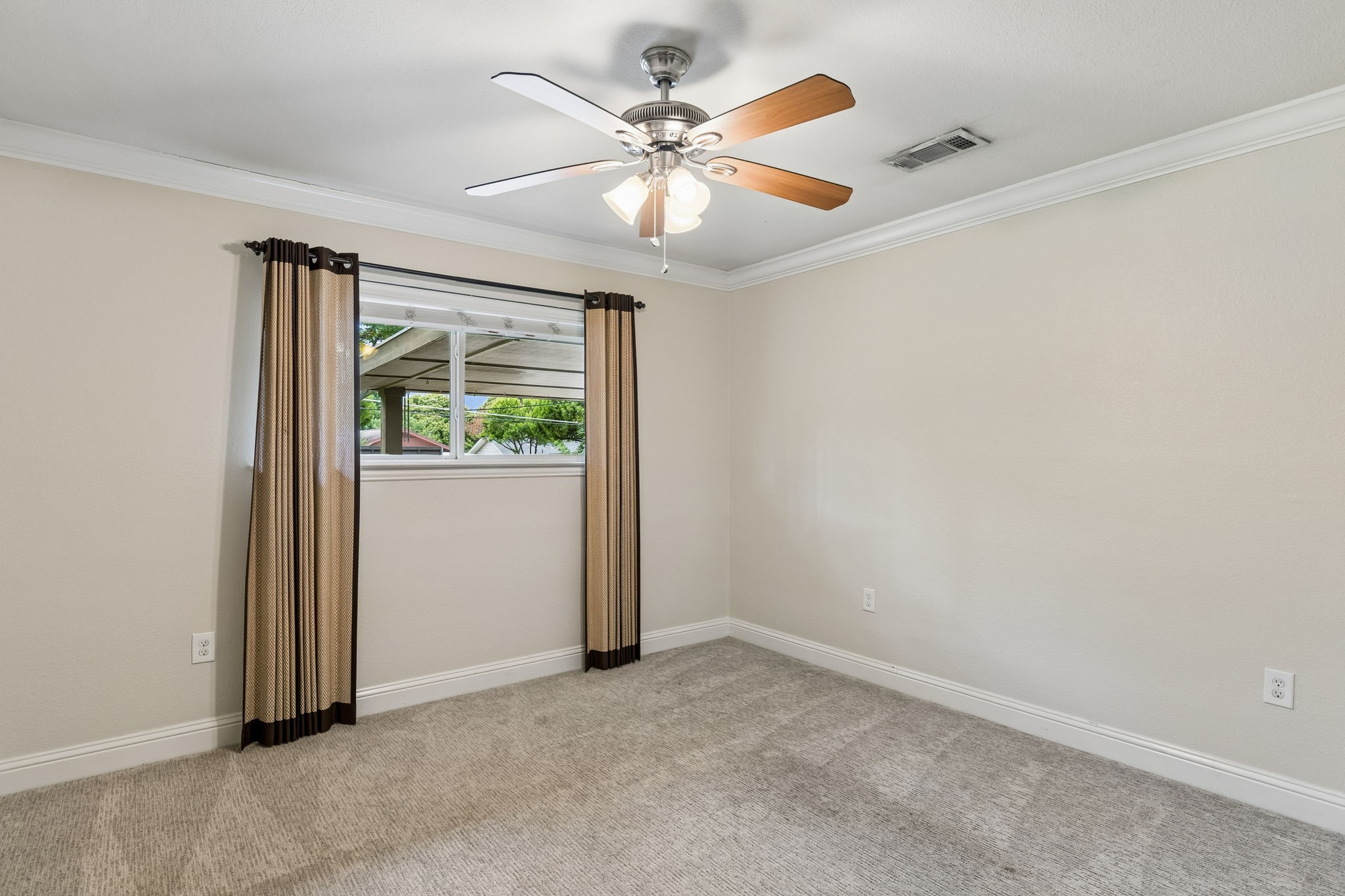 4166 Goodfellow Drive Dallas TX 75229