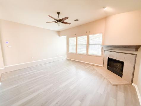 5732 Mariposa Drive Mckinney TX 75070