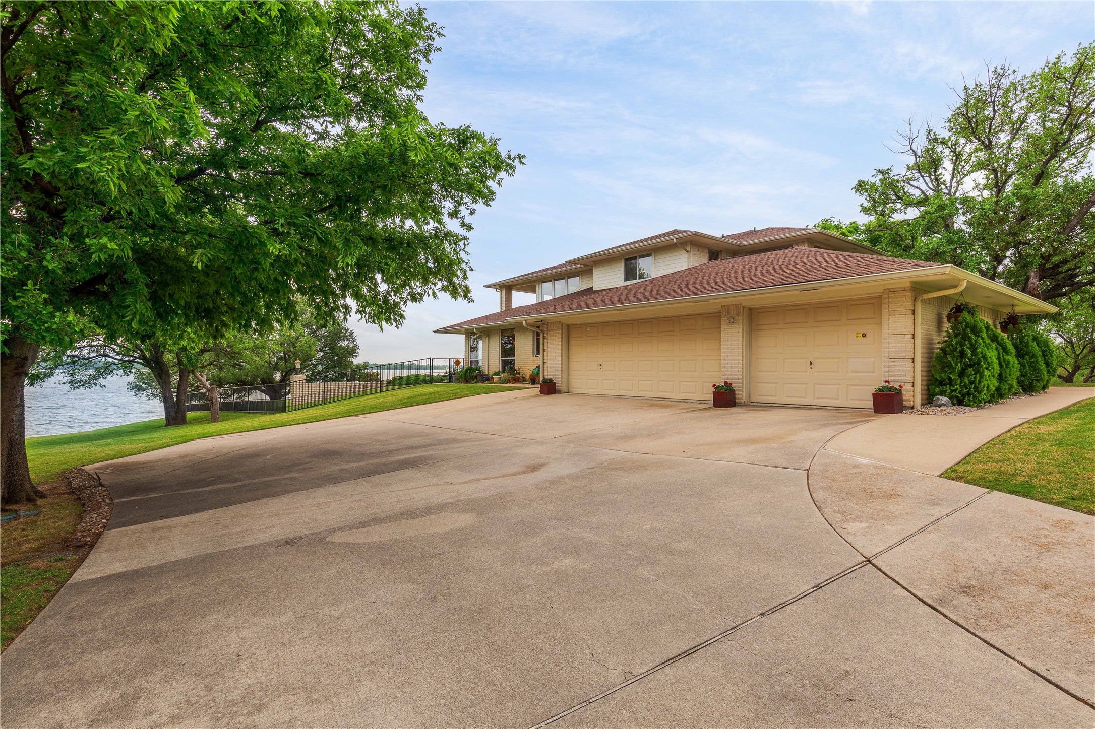3913 S Shore Circle Little Elm TX 75068
