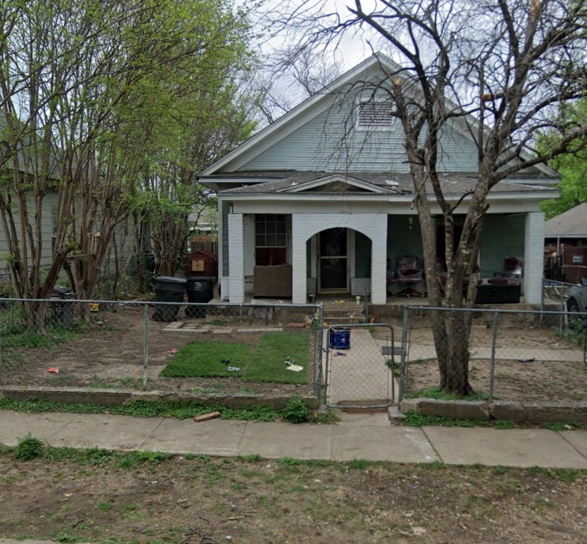 412 Wayne Street Dallas TX 75223