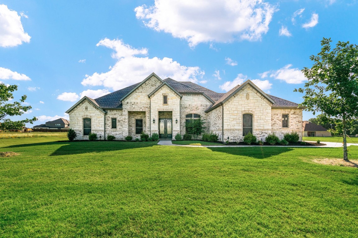 153 Homestead Lane Waxahachie TX 75165
