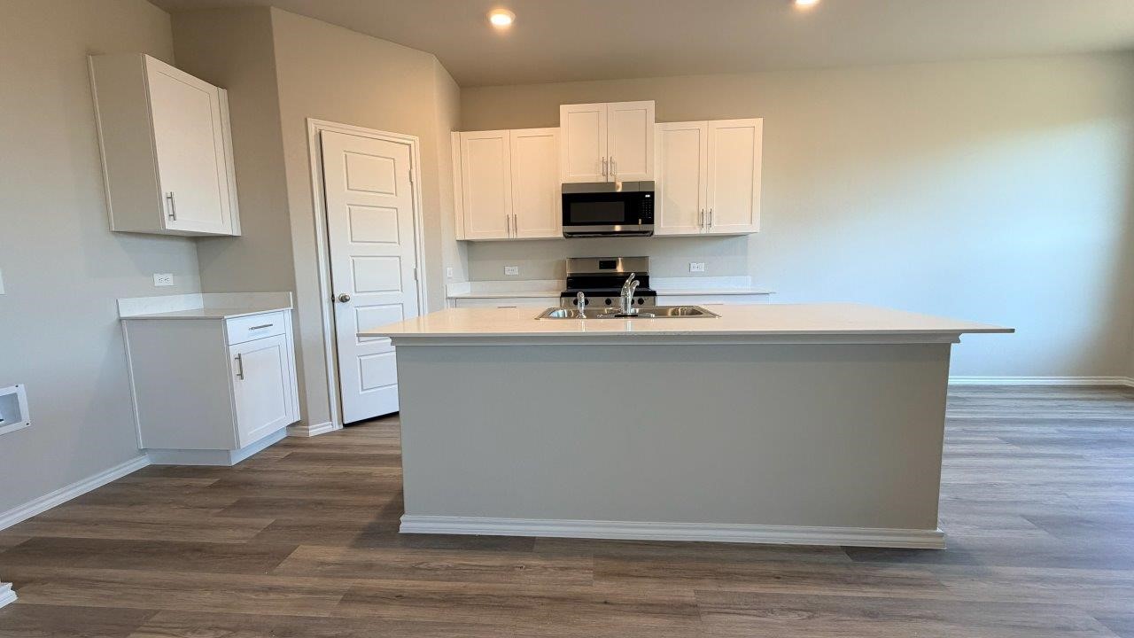 909 Boll Weevil Drive Cleburne TX 76031