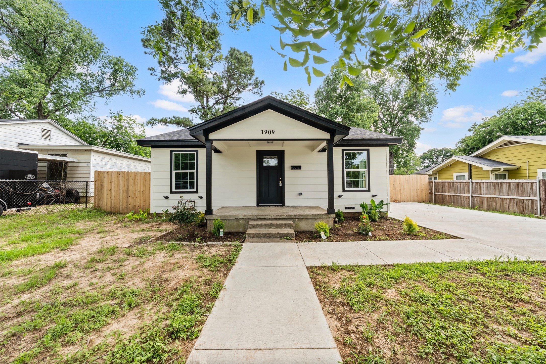 1909 Columbia Street Waco TX 76711