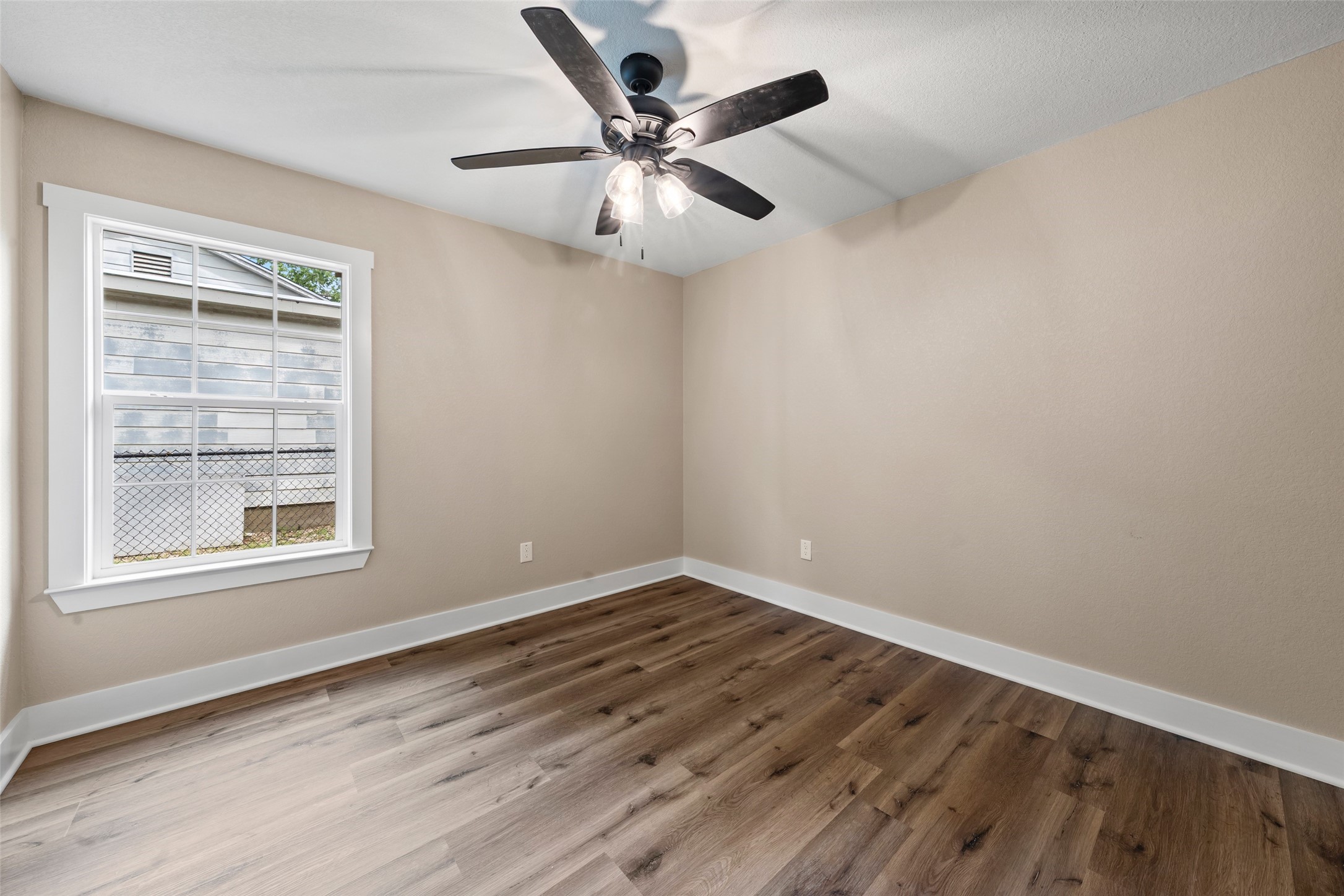 1909 Columbia Street Waco TX 76711