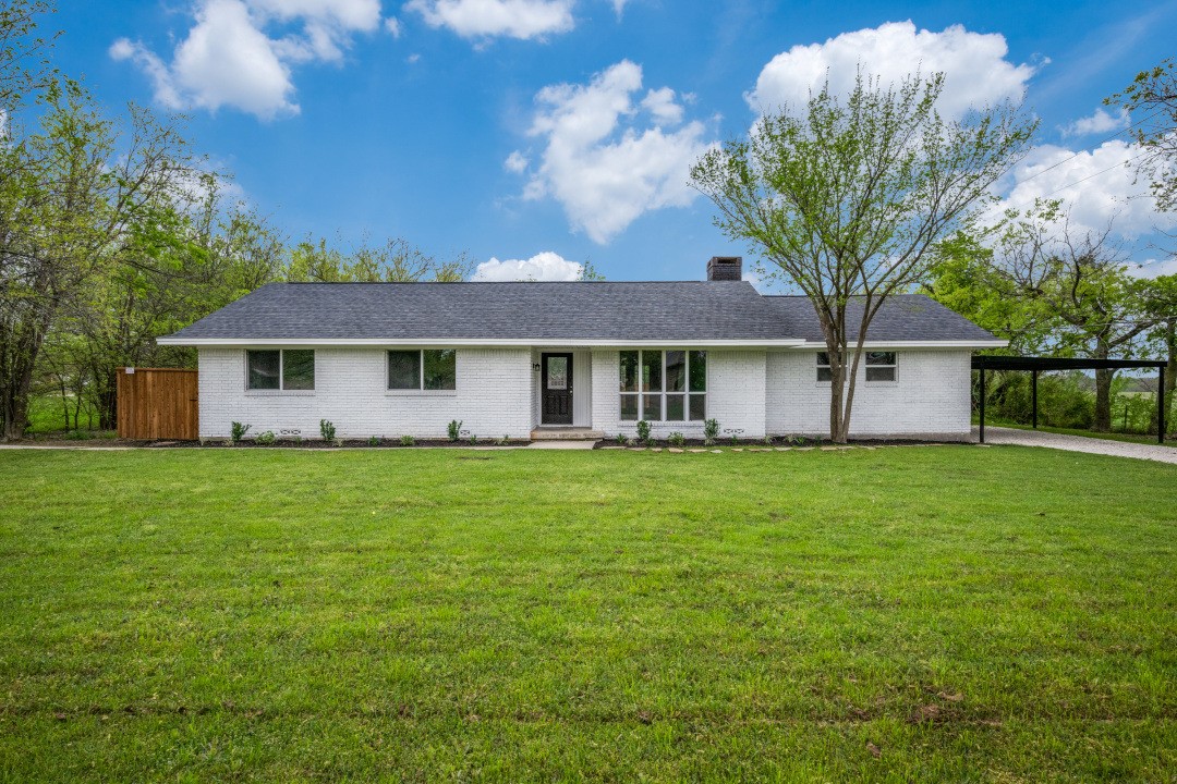 2010 Duck Creek Road Sanger TX 76266
