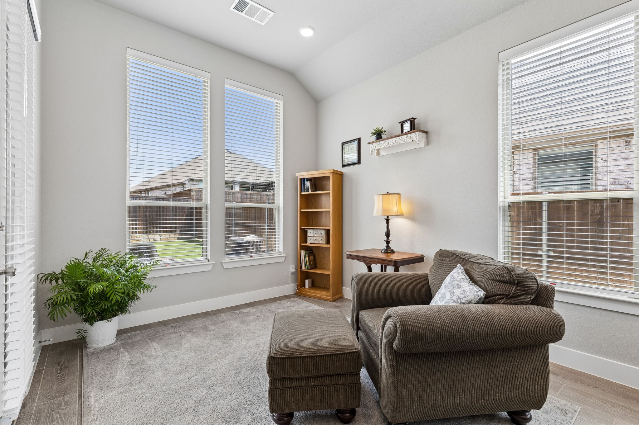 1125 Bridle Path Drive Aubrey TX 76227