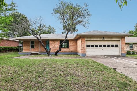 318 Harman Street Duncanville TX 75116