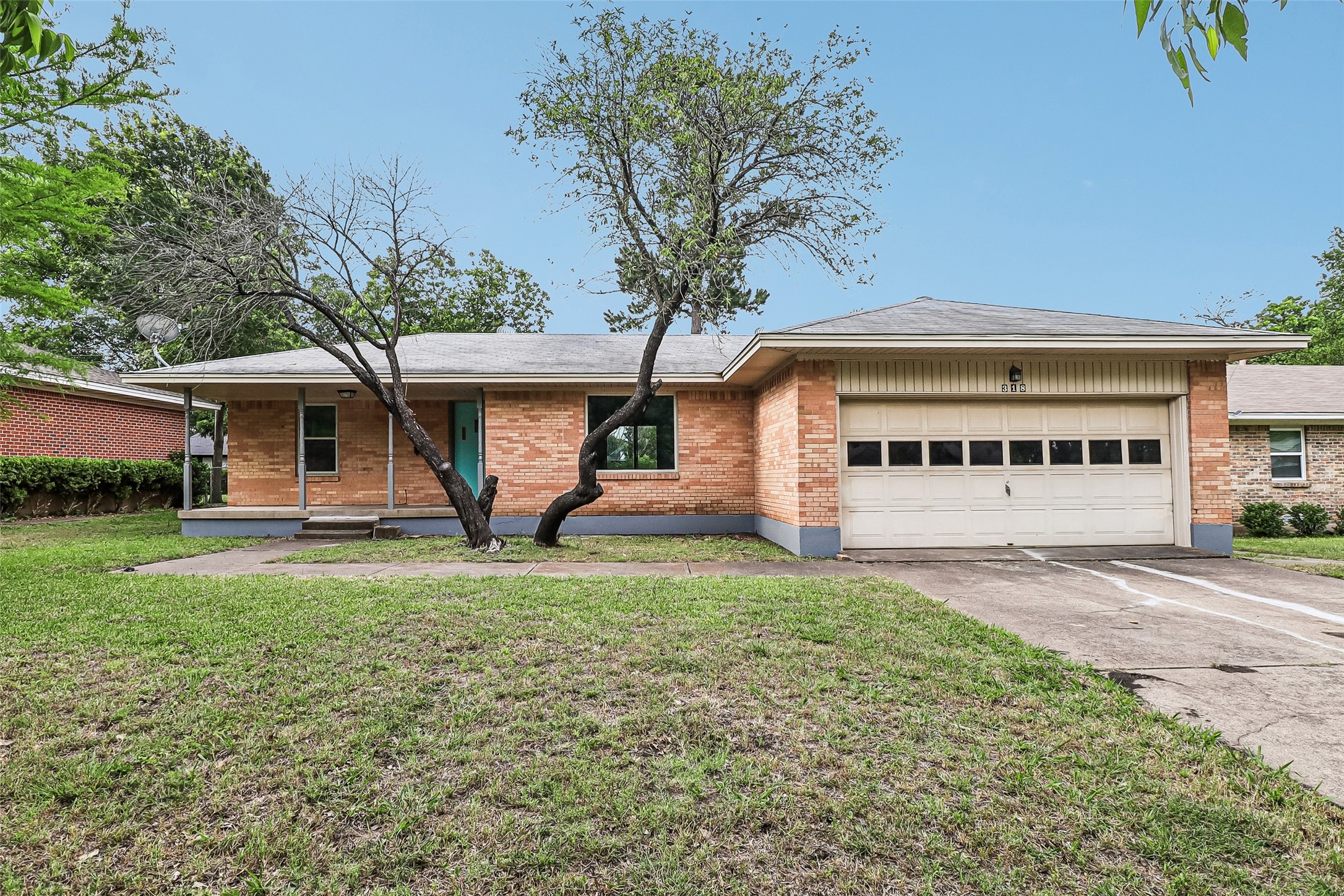 318 Harman Street Duncanville TX 75116