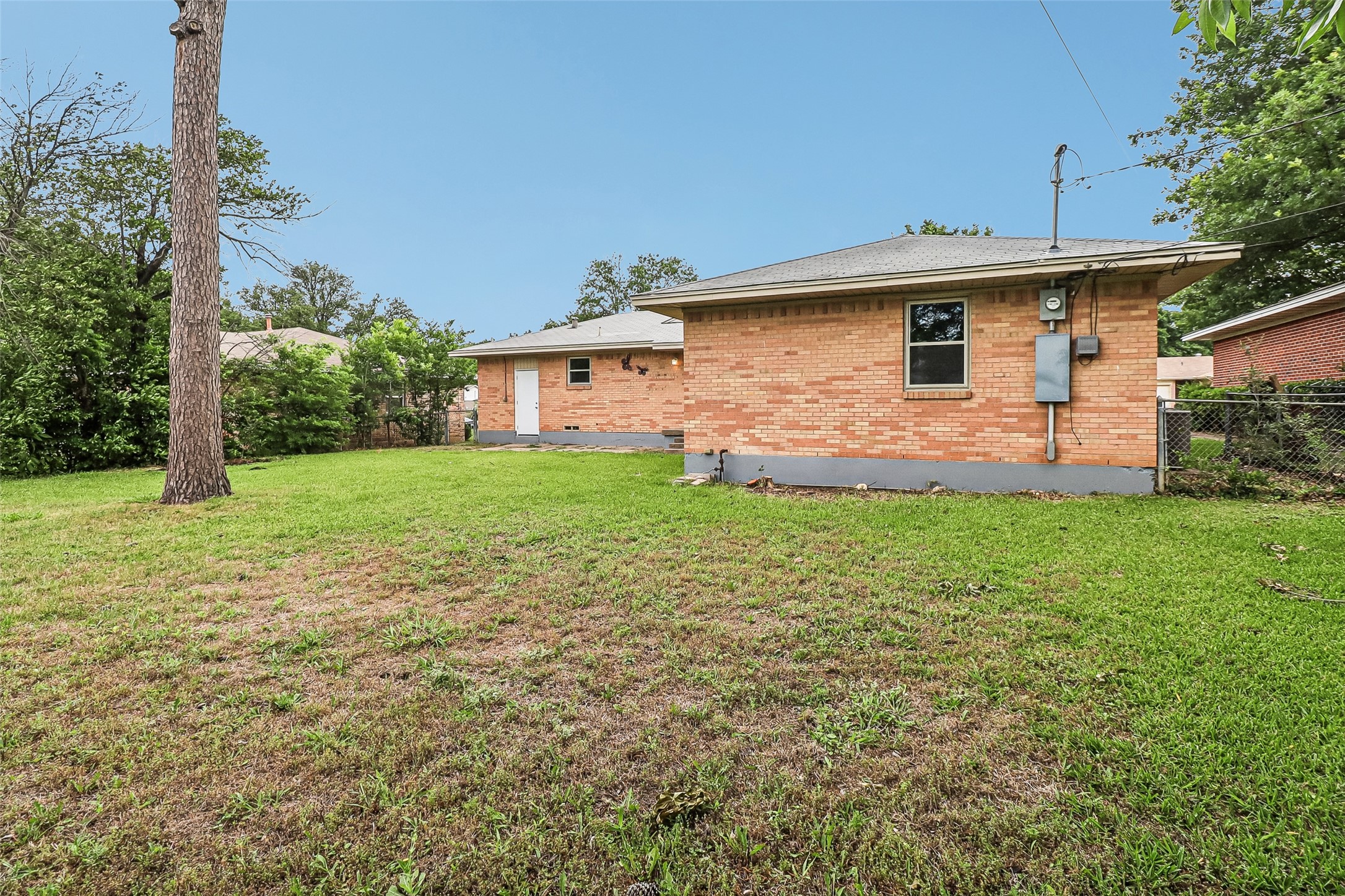 318 Harman Street Duncanville TX 75116