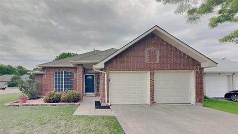 4227 Maryanne Place Haltom City TX 76137