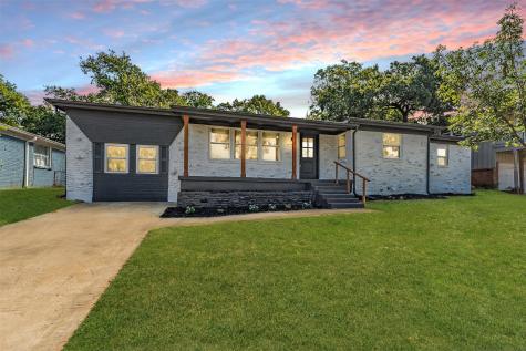 932 Walter Street Bedford TX 76022