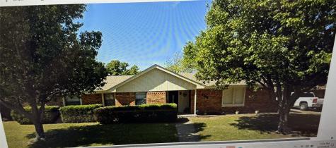 1306 Eldorado Street Bowie TX 76230
