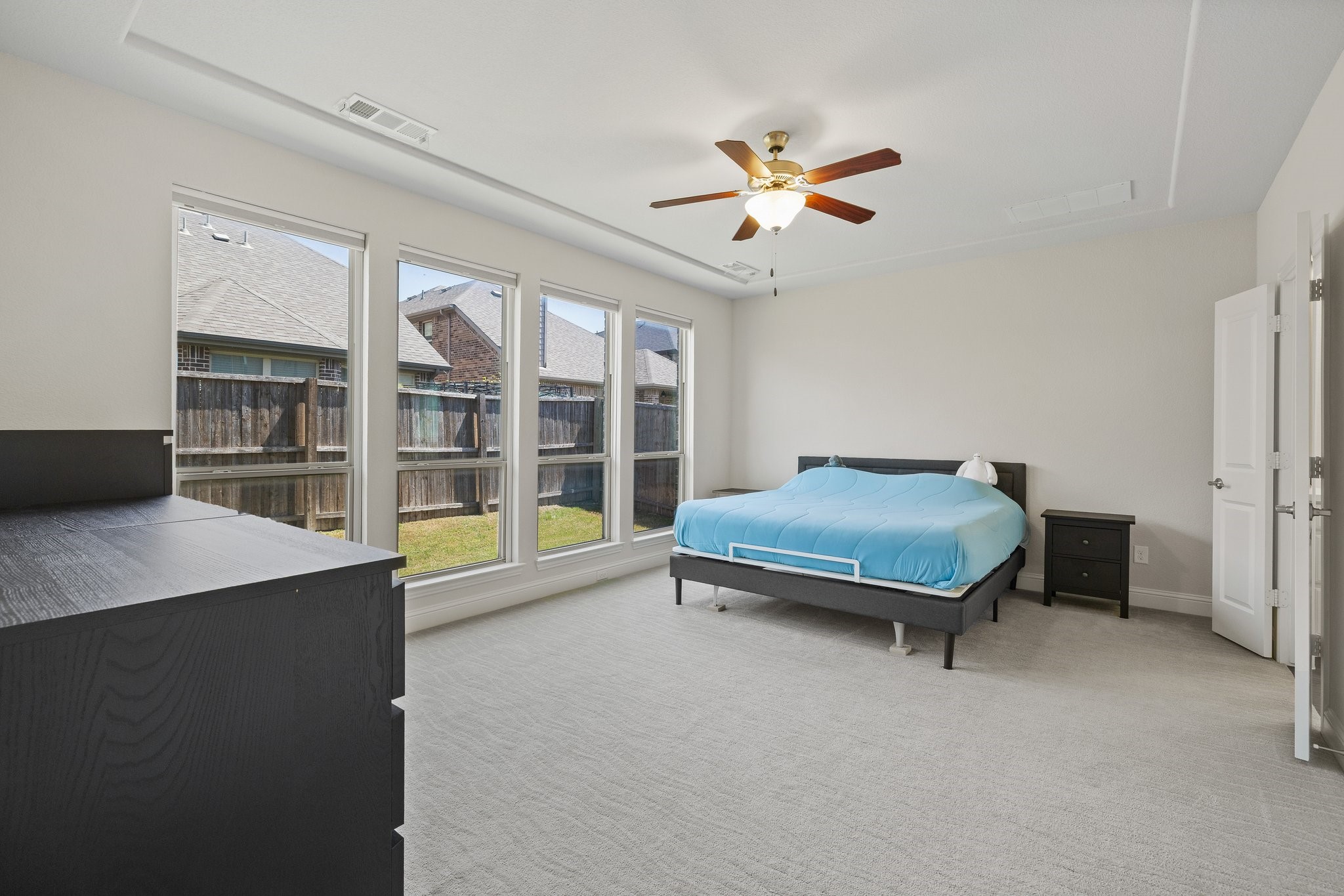 409 Palamedes Street Lewisville TX 75056