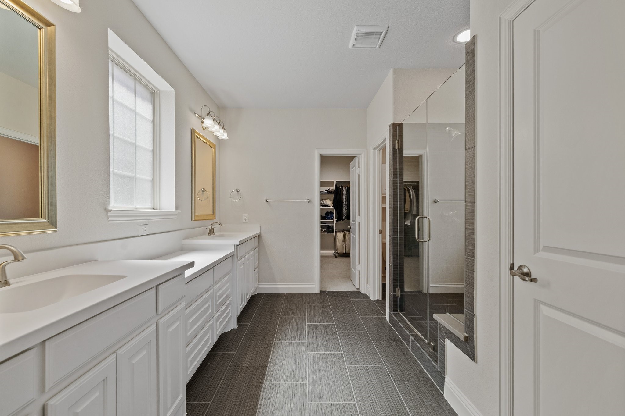 409 Palamedes Street Lewisville TX 75056