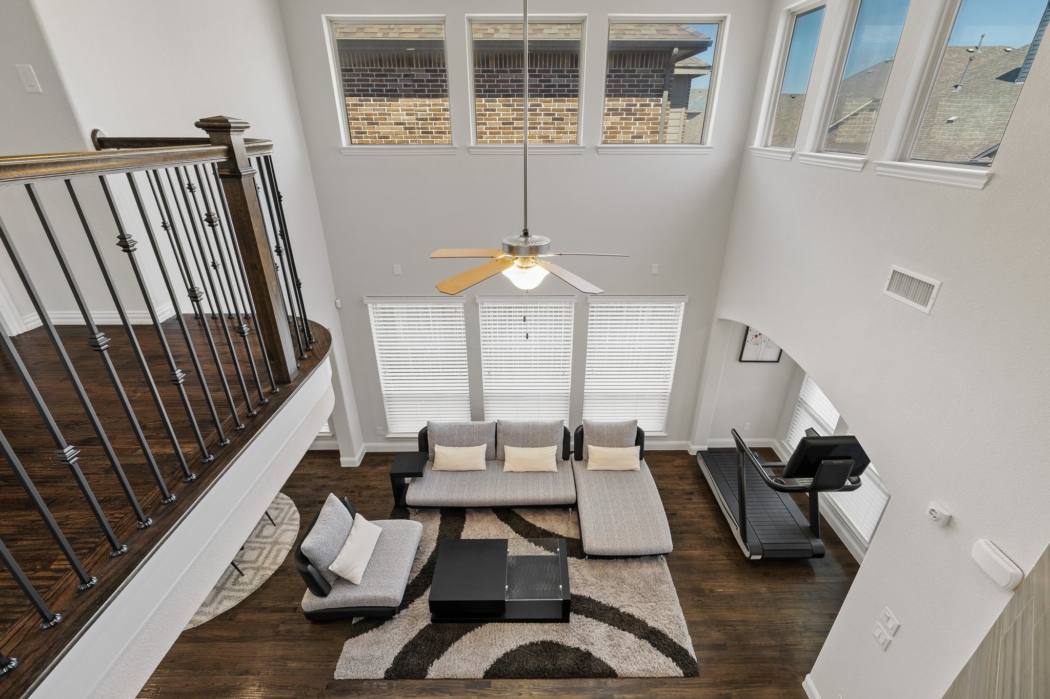 409 Palamedes Street Lewisville TX 75056